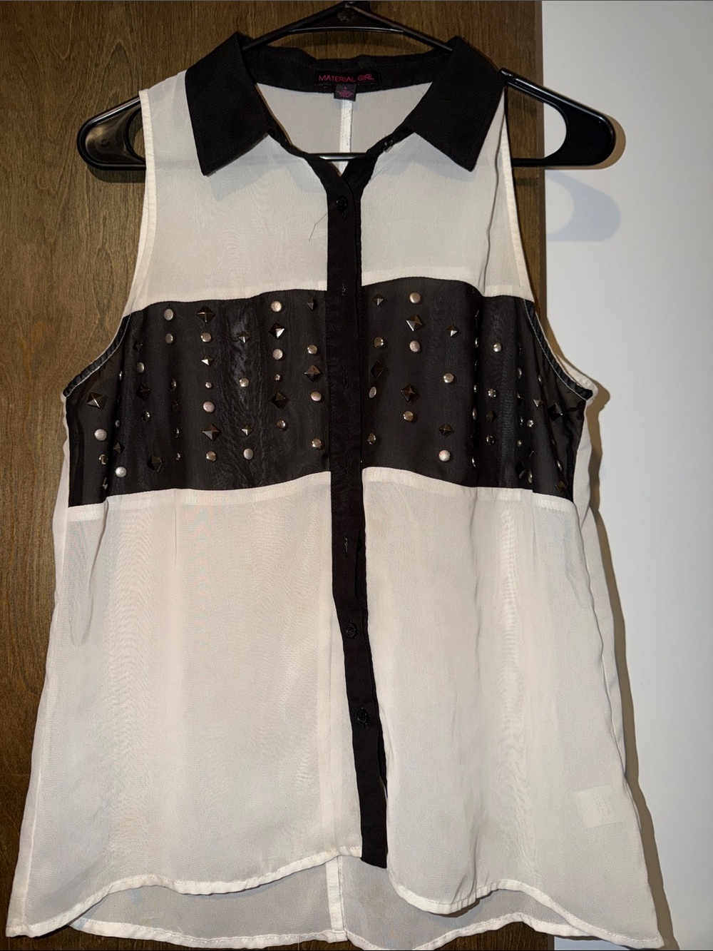 Material Girl Black and White Sleeveless Stud-Accent Button Front Top